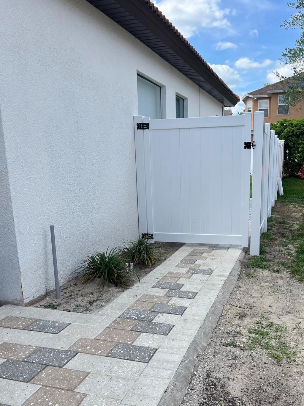 Fence installed for Heather Covington